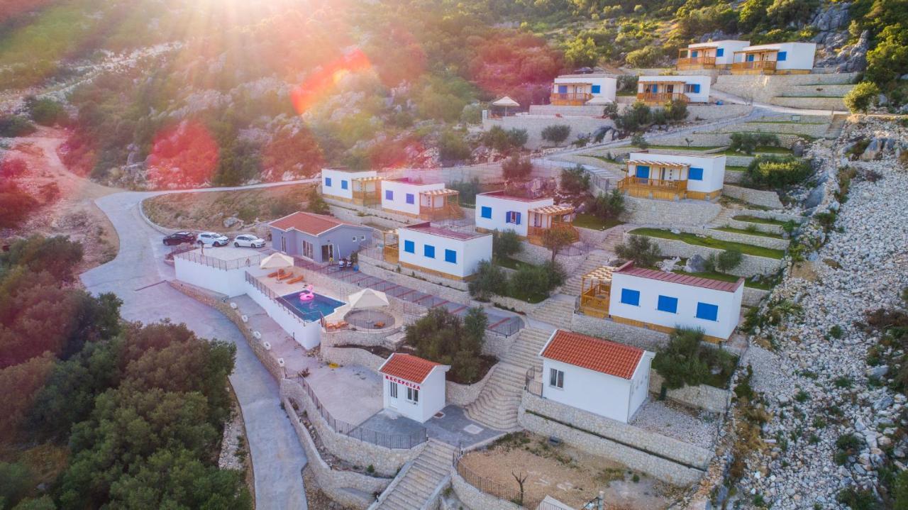 גראדאץ Camping Homes Grot מראה חיצוני תמונה