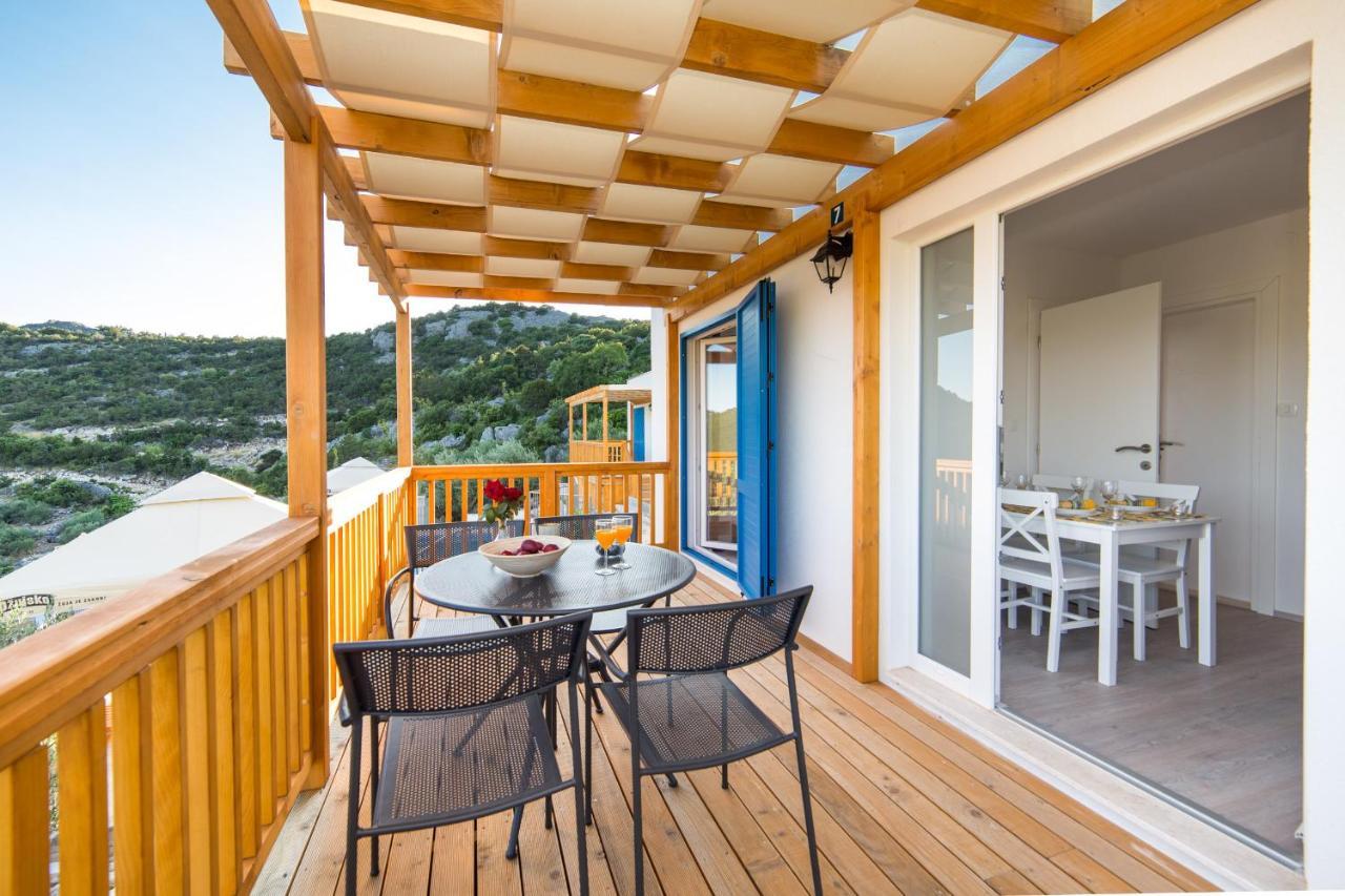גראדאץ Camping Homes Grot מראה חיצוני תמונה